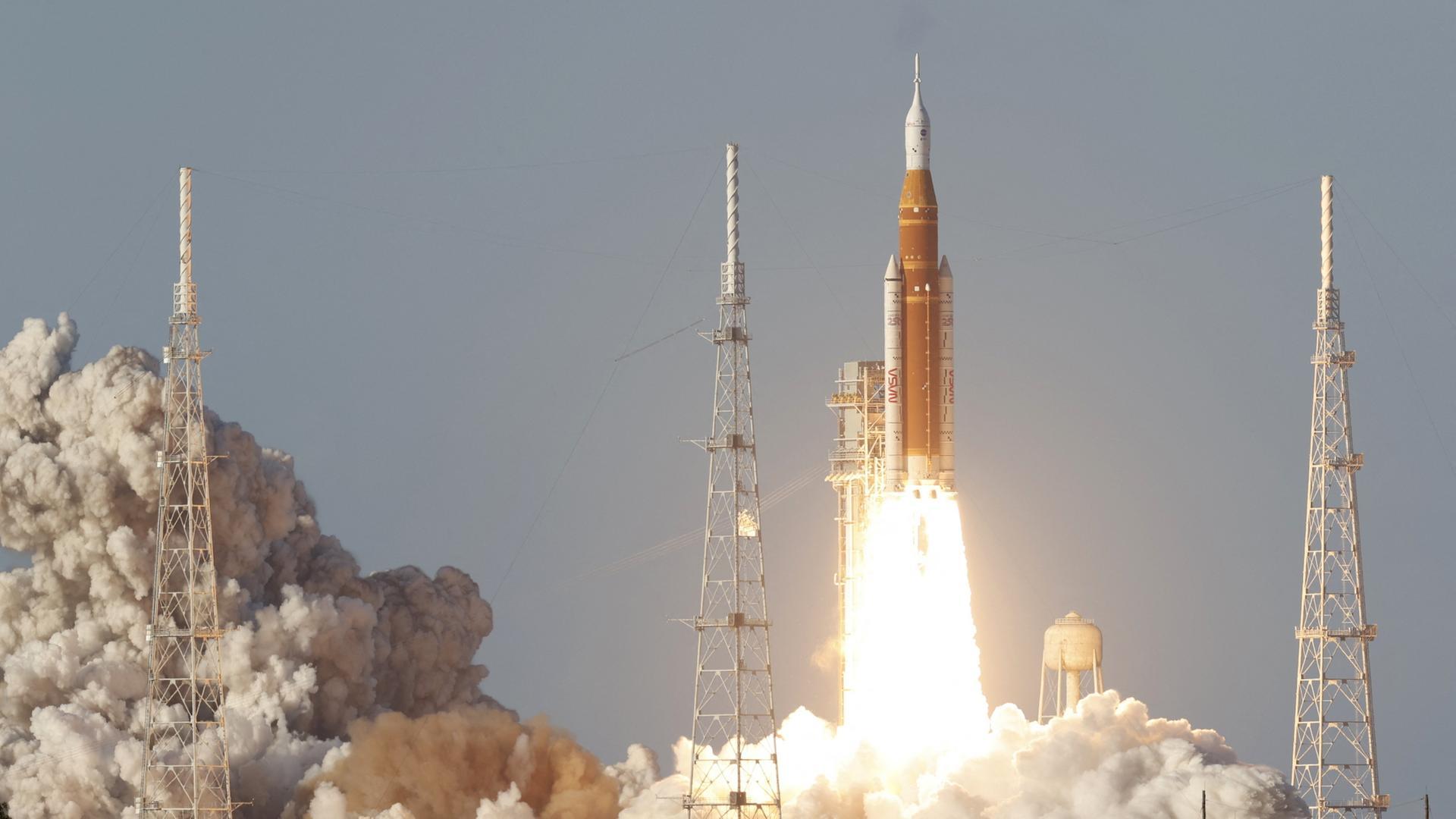 NASA-Mondmission Artemis 2 ins All gestartet

Mehrmals wurde der Start von Artemis 2 verschoben -
