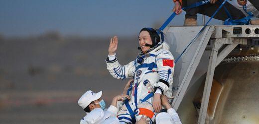 &raquo;Shenzhou 21&laquo;: Drei chinesische Raumfahrer wieder auf Erde gelandet

Noch nie waren